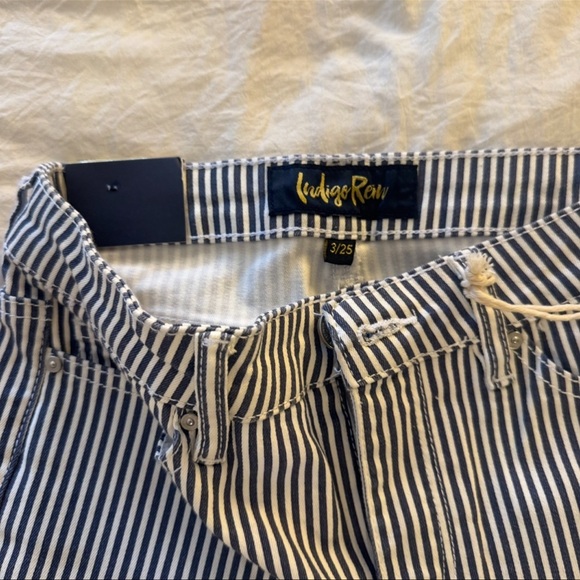Indigo Rein sin women’s striped navy/white mid rise flare leg jeans | NWT - Picture 5 of 9